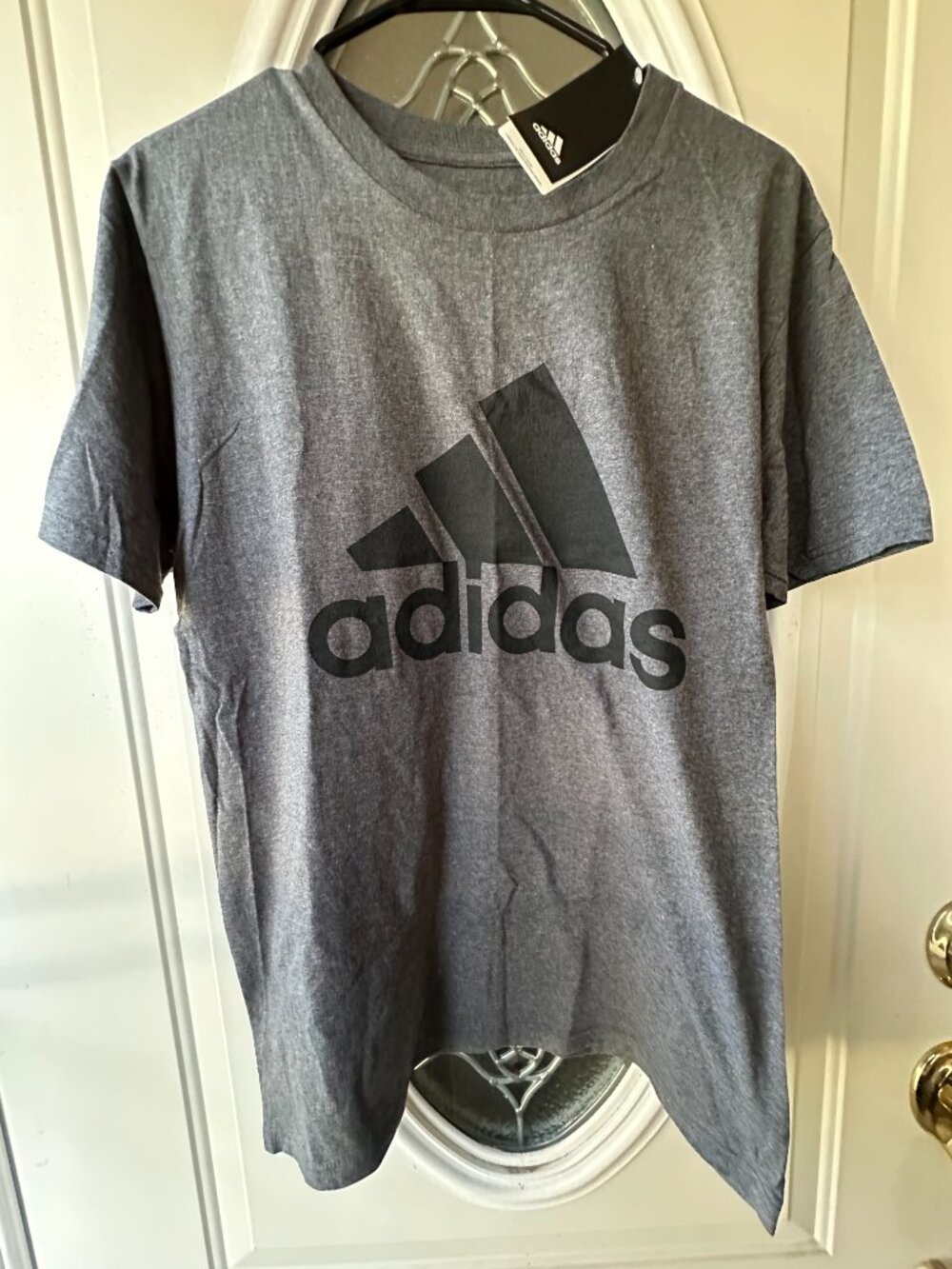 Adidas Men's The Go-To Tee, Dark Heather Gray - Picture 3 of 4